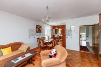 Kuća — Mramorsko brdo — fotografija 14