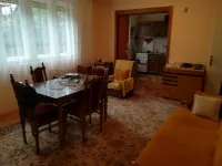 Kuća — Balkanska — fotografija 11
