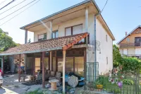 Kuća — 8. mart — fotografija 17