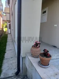 Kuća — Prištinska — fotografija 25