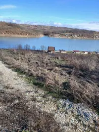 Plac — Žunje — fotografija 7