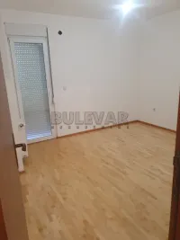 Više od tri spavaće sobe stan — Španskih boraca — fotografija 6