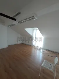 Poslovni prostor — Bulevar 12. februar — fotografija 3