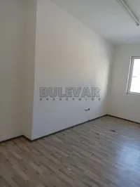 Poslovni prostor — Bulevar svetog cara — fotografija 10