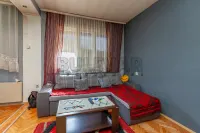 Kuća — Bulevar 12.februar — fotografija 5