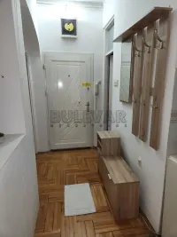 Jednoiposoban stan — Obilićev venac — fotografija 14