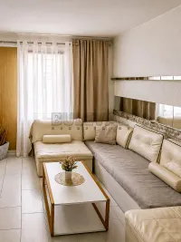 Kuća — Bulevar 12. februar — fotografija 24