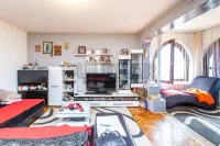 Kuća — Medoševac — fotografija 2