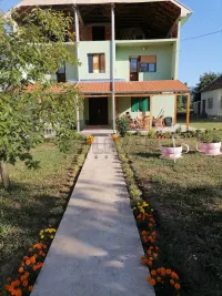 Kuća — Donji Barbeš — fotografija 3