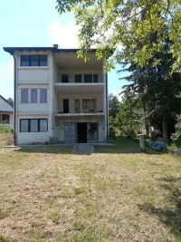 Poslovni prostor — Oblačina — fotografija 4
