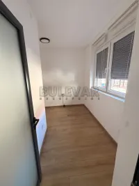 Poslovni prostor — Bulevar Oslobođenja — fotografija 6