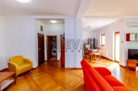 Više od tri spavaće sobe stan — Koste Stamenkovića — fotografija 3