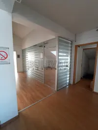 Poslovni prostor — Bulevar 12. februar — fotografija 5