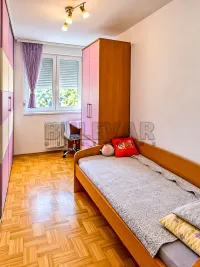 Dvoiposoban stan — Јеронимова — fotografija 8