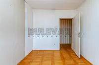 Više od tri spavaće sobe stan — Stara železnička kolonija — fotografija 12