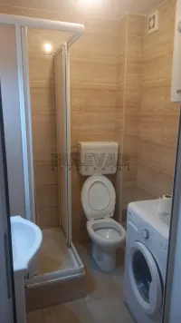 Garsonjera - Studio stan — Babičkog odreda — fotografija 4