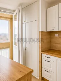 Trosoban stan — Bulevar Nemanjića — fotografija 6