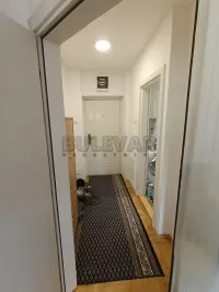 Jednoiposoban stan — Romanijska — fotografija 17