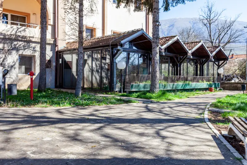 Više od tri spavaće sobe poslovni prostor, Donji Dušnik, Gadžin Han, Donji Dušnik