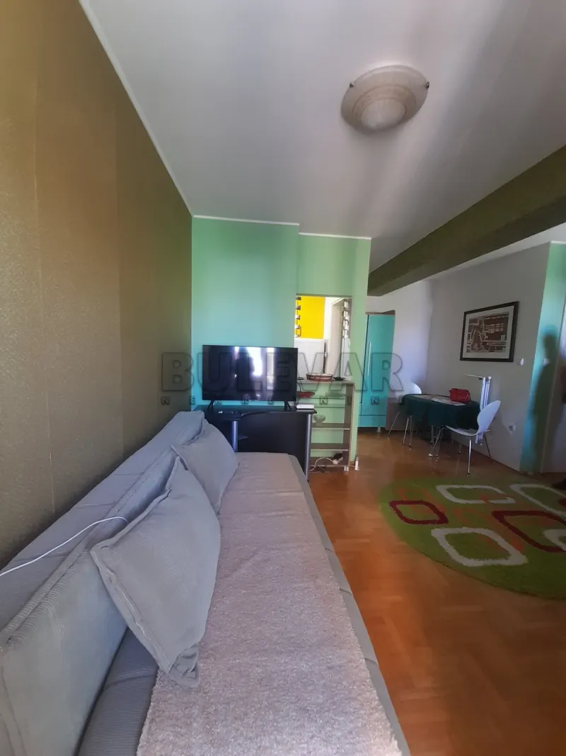 Garsonjera - Studio stan, Palilula, Niš, Stara železnička kolonija