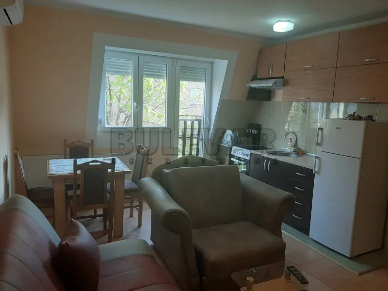 Garsonjera - Studio stan, Palilula, Niš