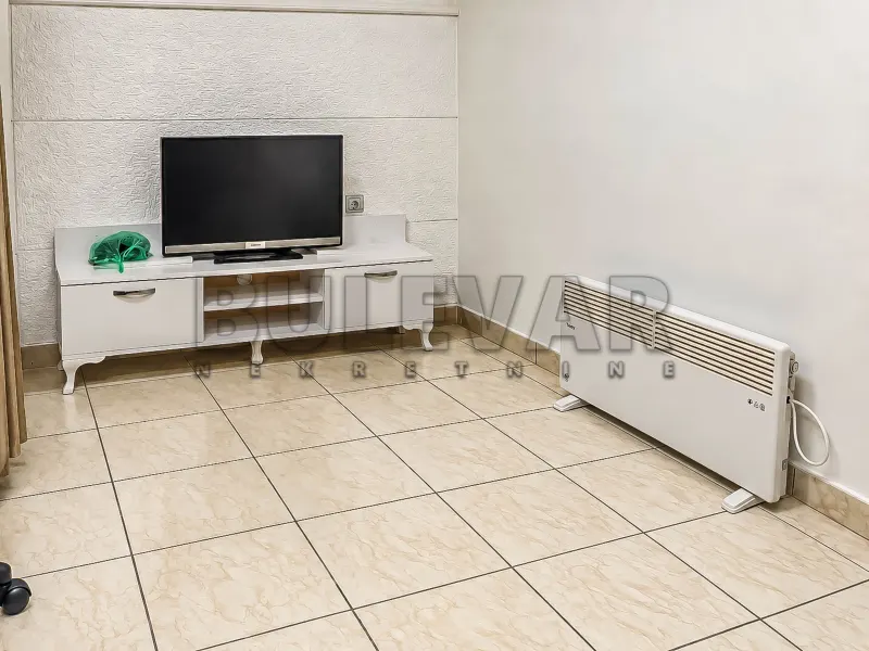 Poslovni prostor, Centar, Niš, Обреновићева