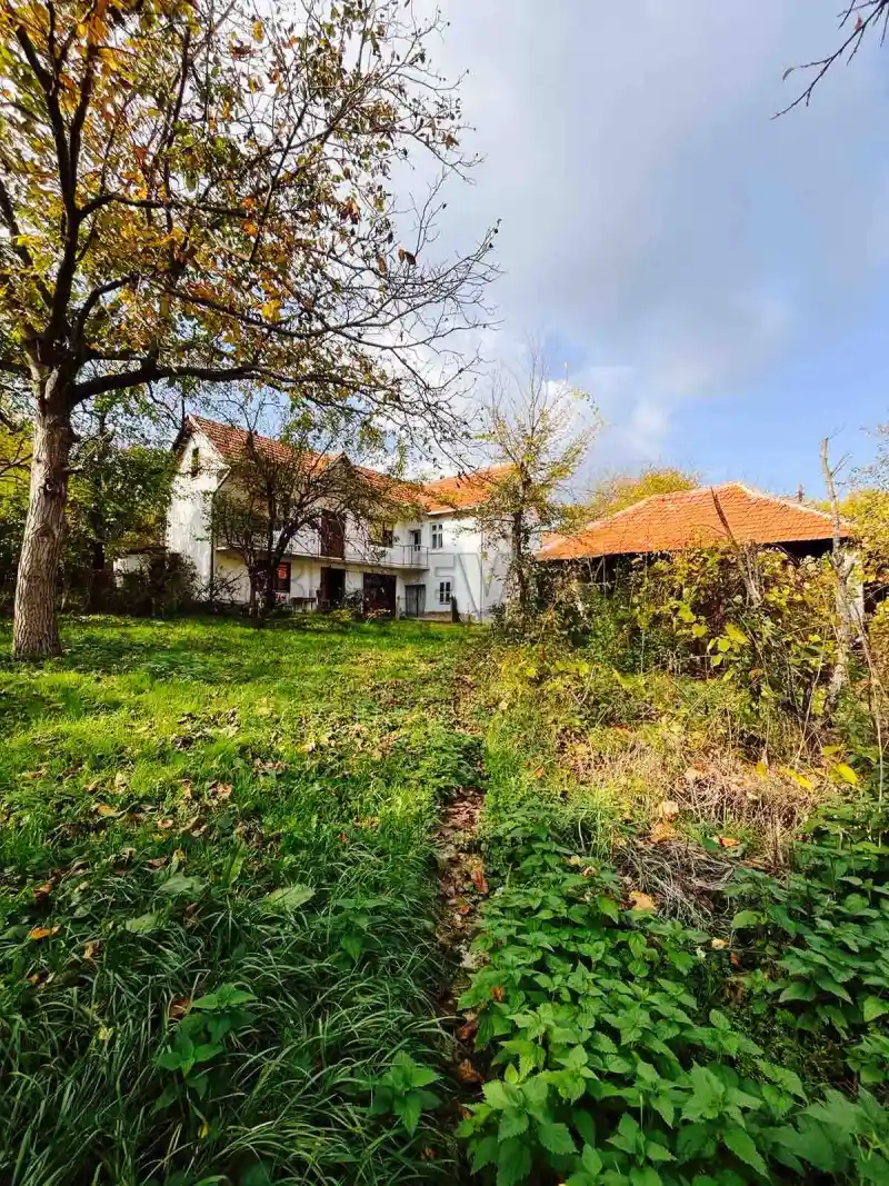 Kuća, Gornji Barbeš, Gadžin Han