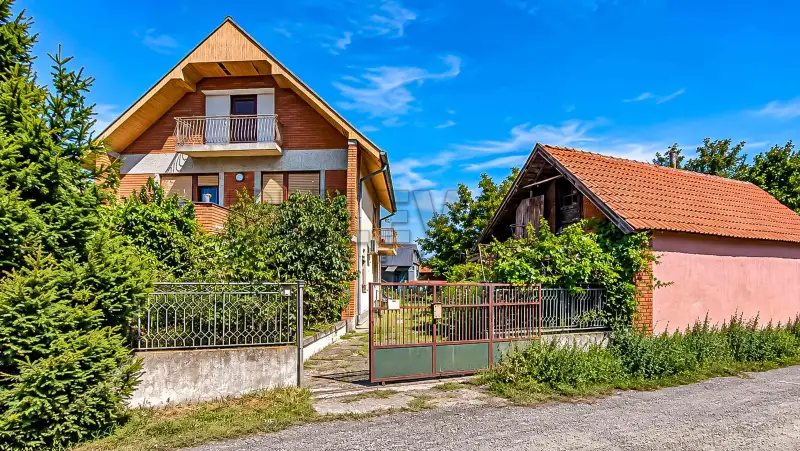 Više od tri spavaće sobe kuća, Brejanovce, Leskovac