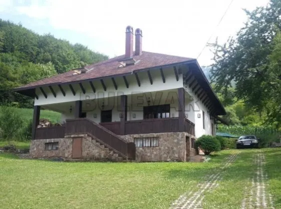 Više od tri spavaće sobe kuća, Gornja Studena, Niš
