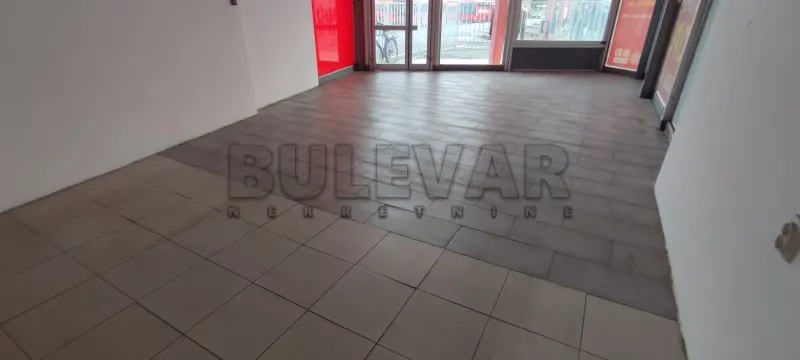 Dvoiposoban poslovni prostor, Crveni Krst, Niš
