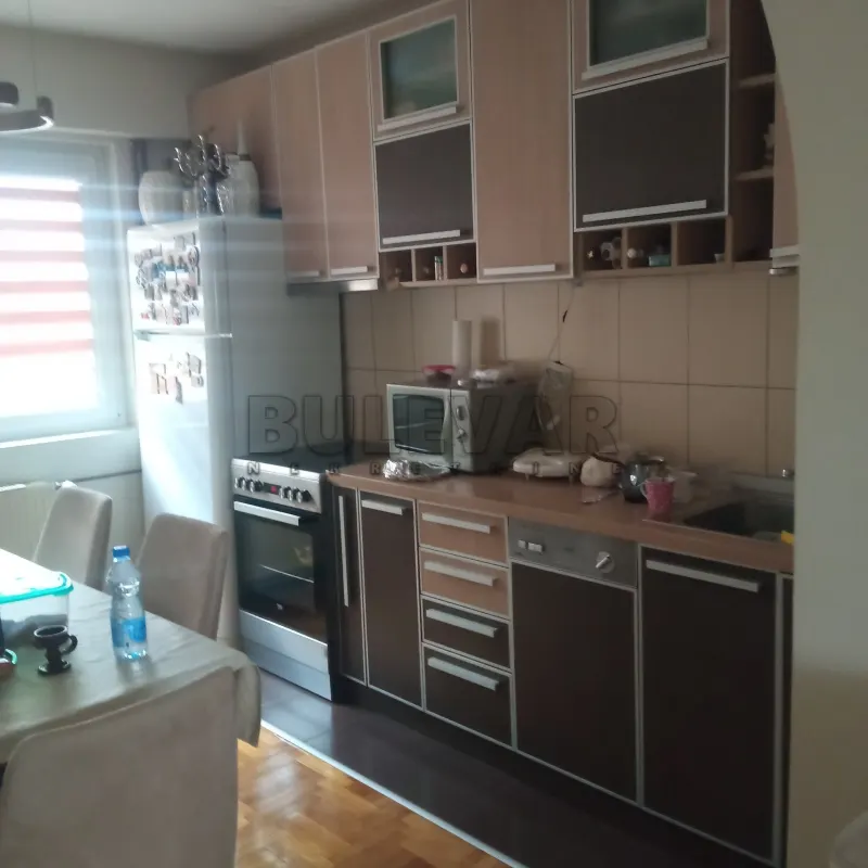 Više od tri spavaće sobe kuća, Bresnica, Kragujevac