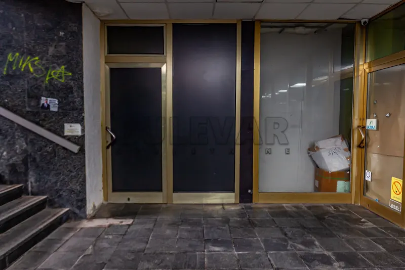 Garsonjera - Studio poslovni prostor, Centar, Niš