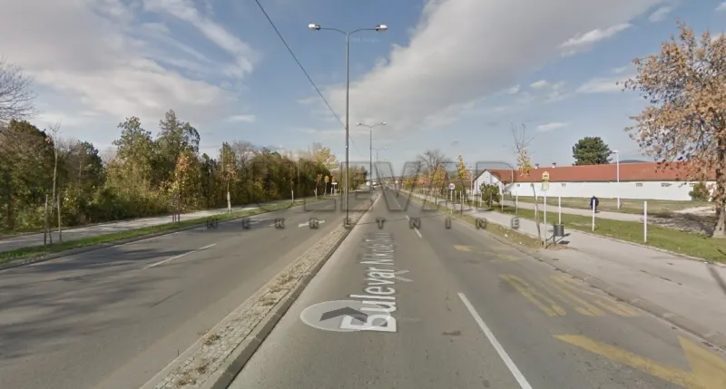 Plac, Crveni Krst, Niš