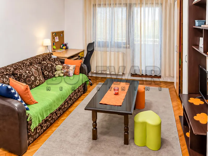 Garsonjera - Studio stan, Duvanište, Niš, Византијски булевар