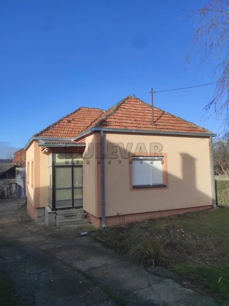 Trosoban kuća, Paligrace, Niš