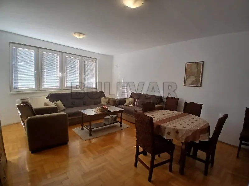 Dvoiposoban stan, Duvanište, Niš