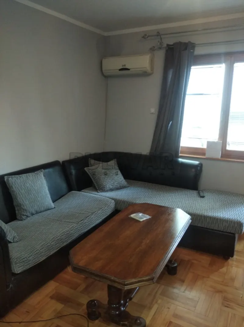 Garsonjera - Studio stan, Pantelej(Niš), Niš, Gornjomatejevačka