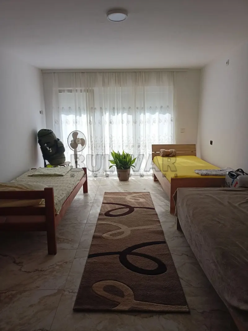Jednosoban stan, Donja Vrežina, Niš