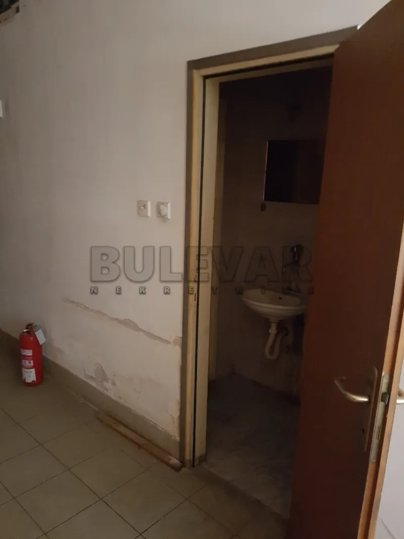 Poslovni prostor, Centar, Niš, Obrenovićeva