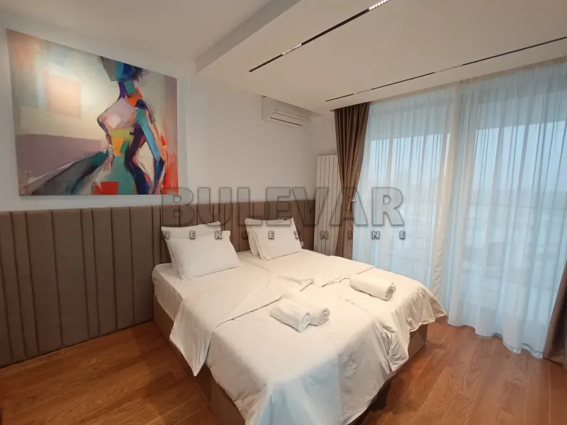 Garsonjera - Studio stan, Bulevar Nemanjića, Niš