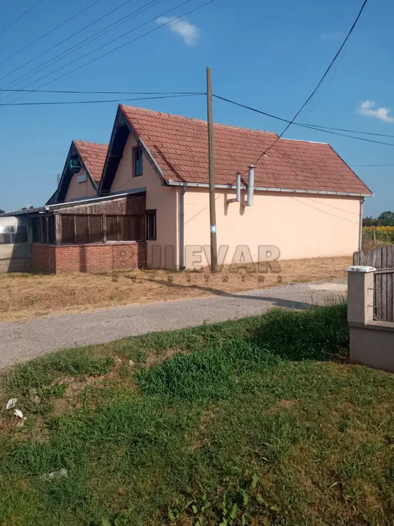Poslovni prostor, Centar, Rača