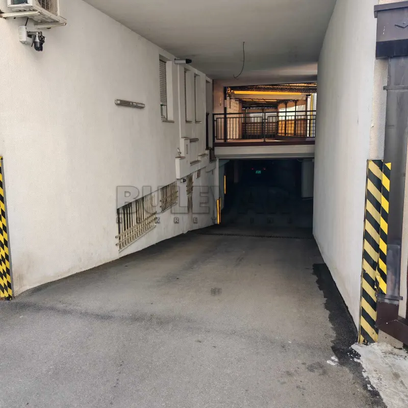 Garaža, Bubanj, Kragujevac