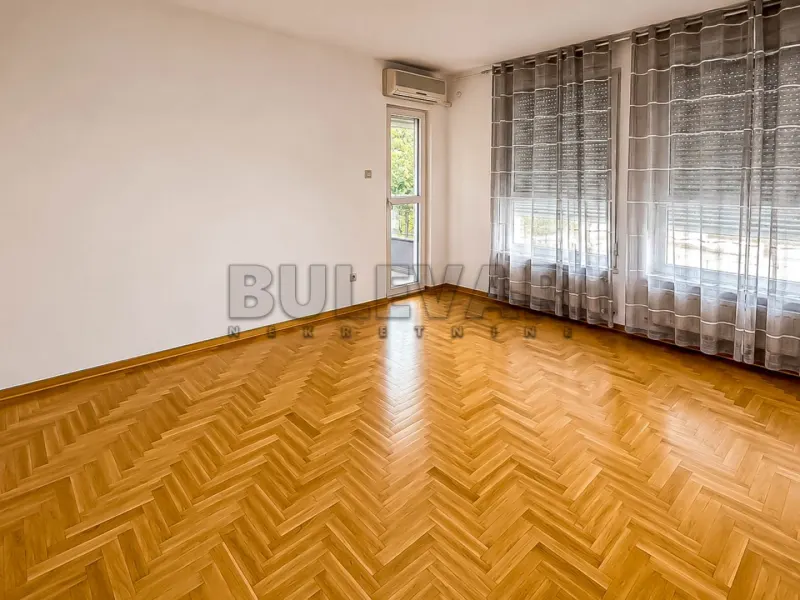 Dvoiposoban poslovni prostor, Planet Residence, Niš