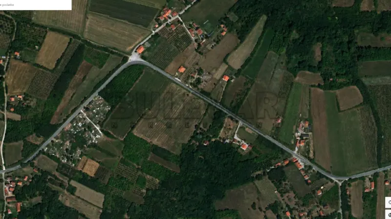 Plac, Junkovac, Topola