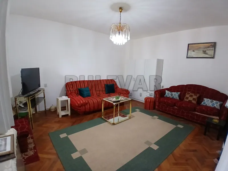 Jednosoban stan, Palilula, Niš