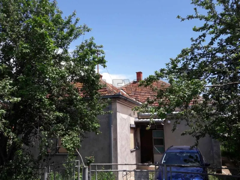 Troiposoban kuća, Pirot, Pirot