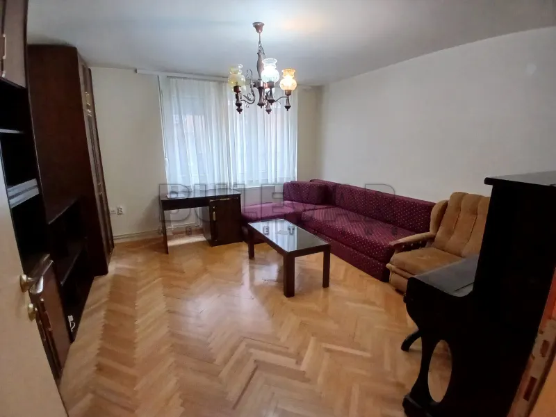 Jednosoban stan, Centar, Niš
