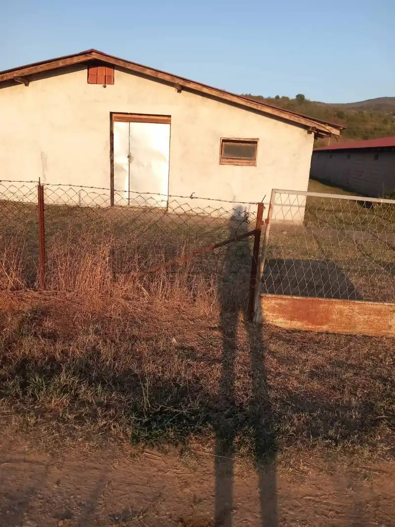 Poslovni prostor, Malošište, Doljevac