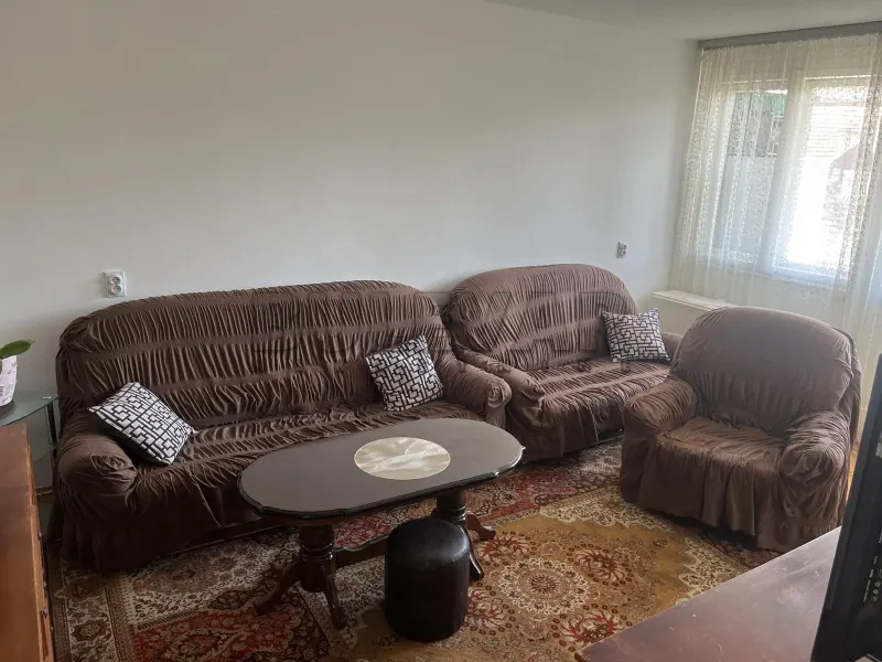 Dvoiposoban stan, Gradska bolnica, Niš