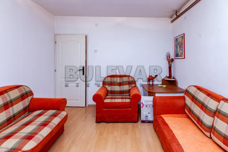 Dvosoban stan, Gradska bolnica, Niš